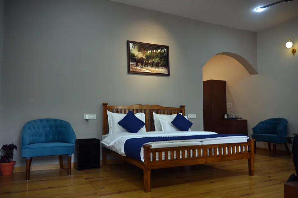 Room interior at Bandhavgarh Tiger Resort